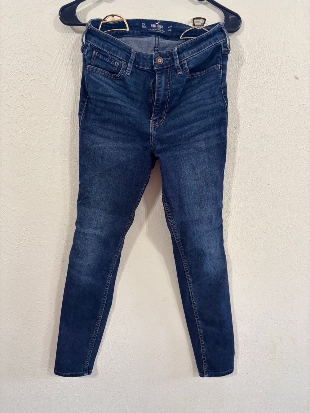 Hollister Women’s Ultra High Rise Supper Skinny Jeans